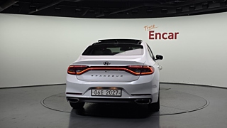 HYUNDAI GRANDEUR IG 2017