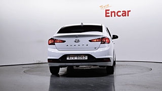 HYUNDAI AVANTE AD 2019