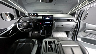 HYUNDAI STARIA 2021