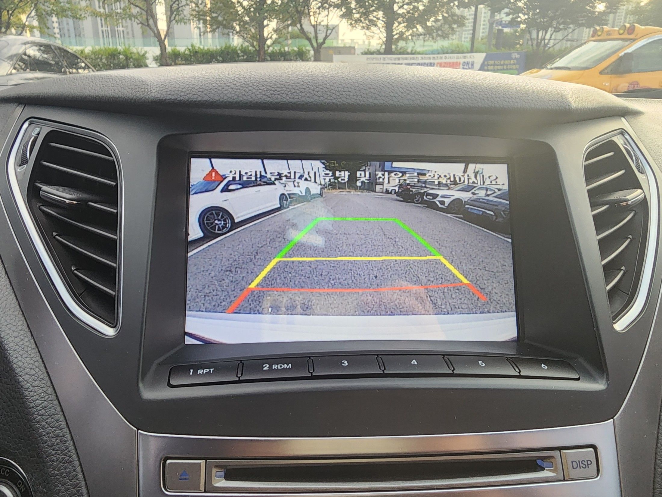 HYUNDAI GRANDEUR HG 2014