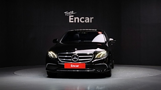 MERCEDES BENZ E-CLASS W213 2019