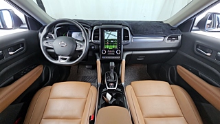 SAMSUNG QM6 2022