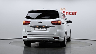 KIA CARNIVAL 2020