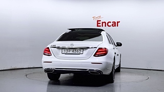 MERCEDES BENZ E-CLASS W213 2016
