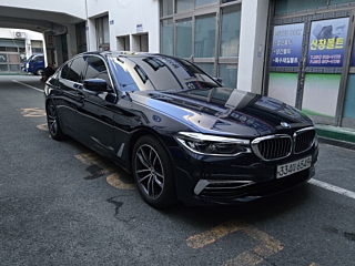 BMW 5-SERIES G30 2020