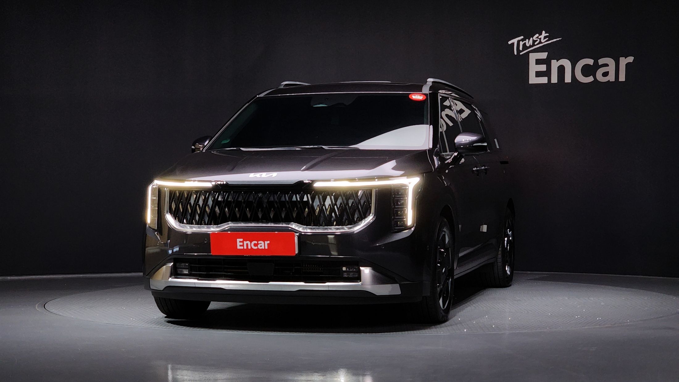 KIA CARNIVAL 2024