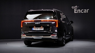 KIA CARNIVAL 2024