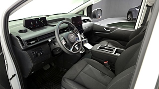 HYUNDAI STARIA 2022