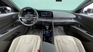 HYUNDAI AVANTE CN7 2023