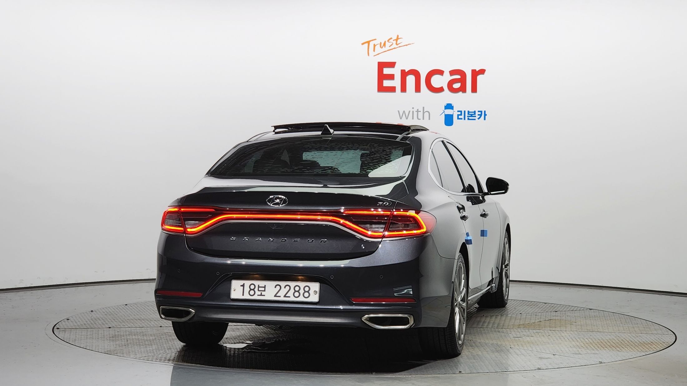 HYUNDAI GRANDEUR IG 2016