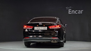 KIA K5 2017