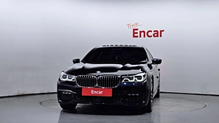 BMW 7-SERIES G11 2017