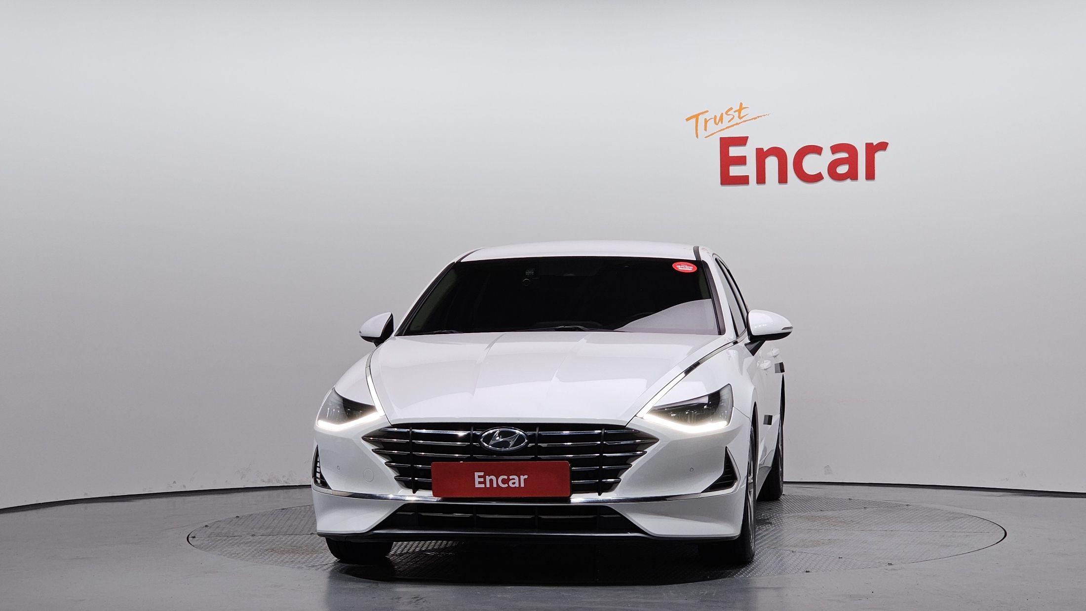 HYUNDAI SONATA DN8 2019