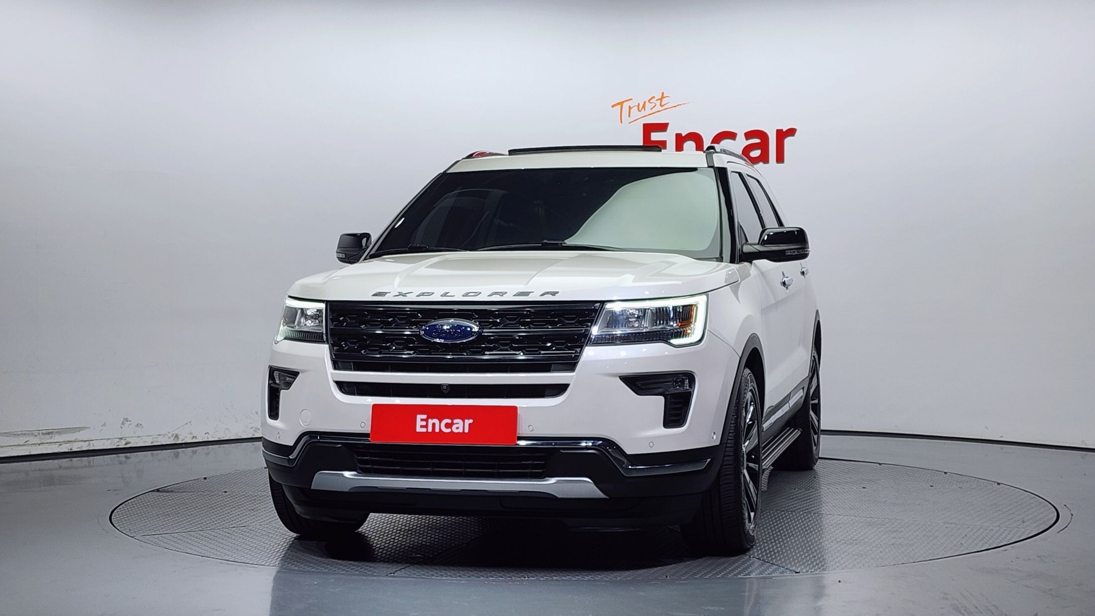 FORD EXPLORER 2018
