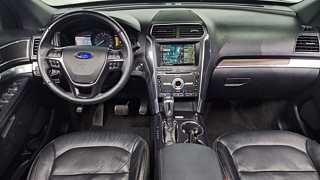 FORD EXPLORER 2018