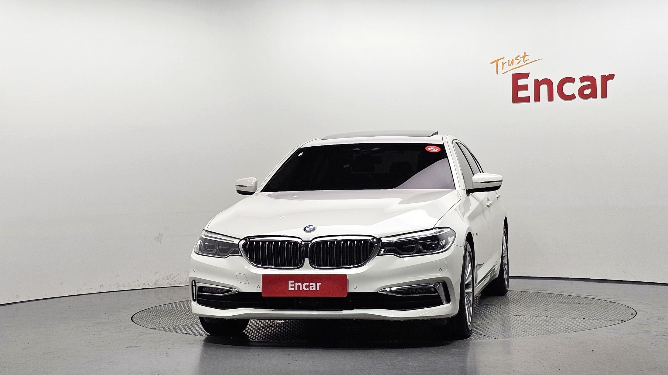 BMW 5-SERIES G30 2018
