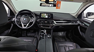 BMW 5-SERIES G30 2018