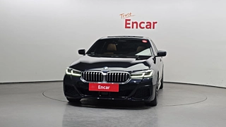 BMW 5-SERIES G30 2022
