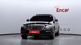 MERCEDES BENZ E-CLASS W213 2019