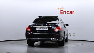MERCEDES BENZ E-CLASS W213 2019