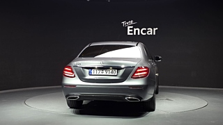 MERCEDES BENZ E-CLASS W213 2020