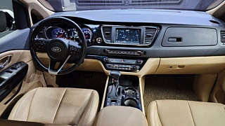 KIA CARNIVAL 2018