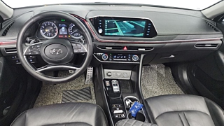 HYUNDAI SONATA DN8 2019