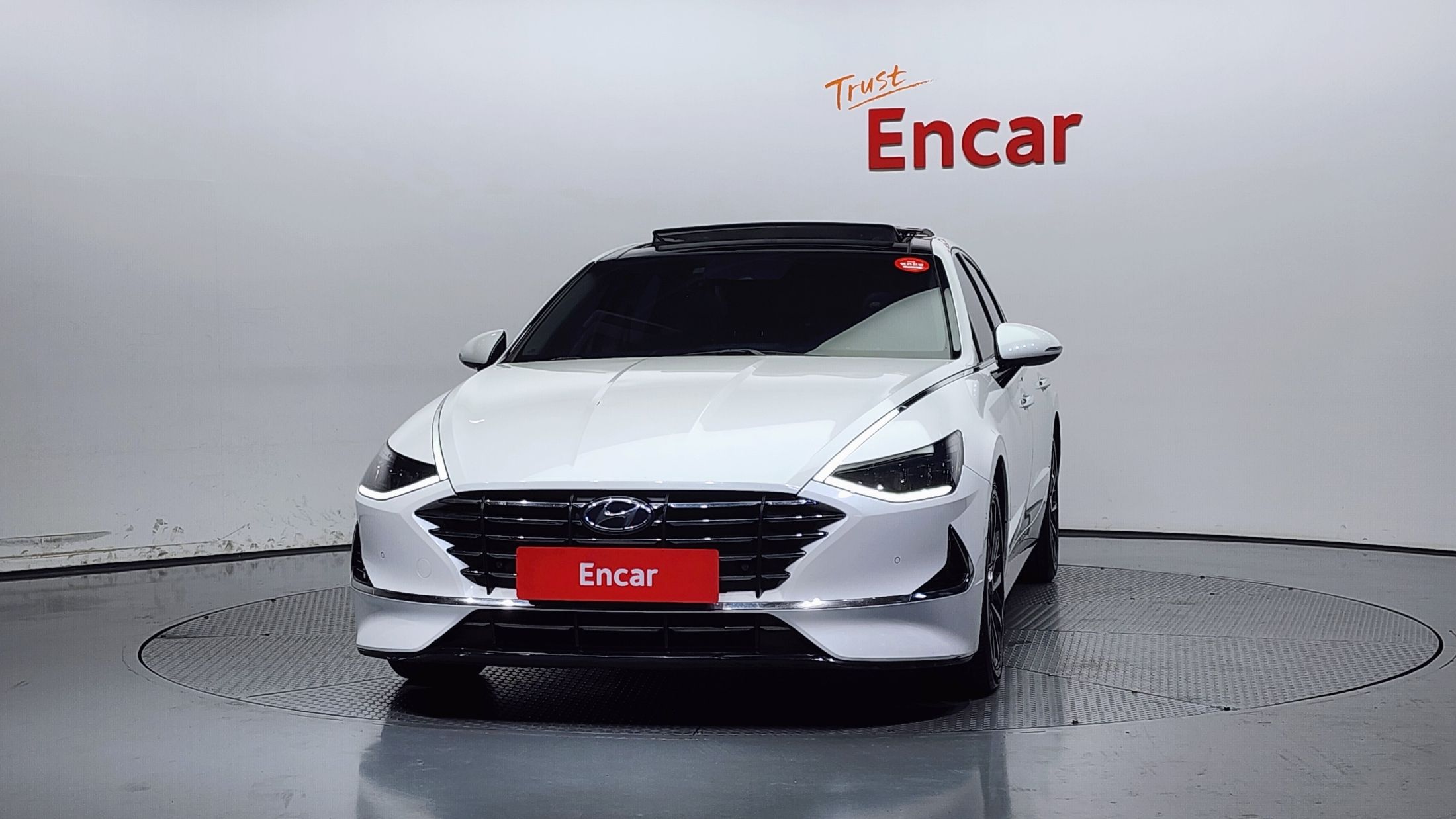HYUNDAI SONATA DN8 2019
