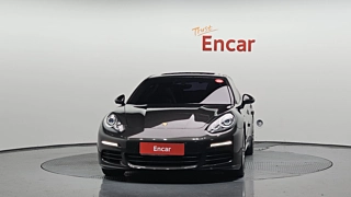 PORSCHE PANAMERA 2015