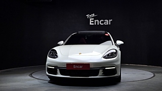 PORSCHE PANAMERA 971 2018