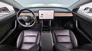 TESLA MODEL 3 2020