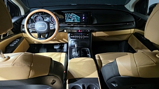 KIA CARNIVAL  4 GENERATION 9 Seater Prestige 2022
