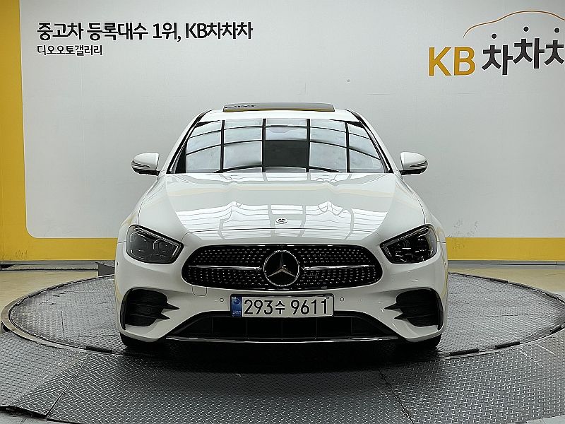 MERCEDES BENZ E-CLASS W213 2022