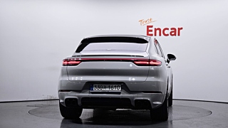 PORSCHE CAYENNE PO536 2021