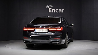 BMW 7-SERIES G11 2021