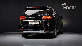 KIA CARNIVAL 2018