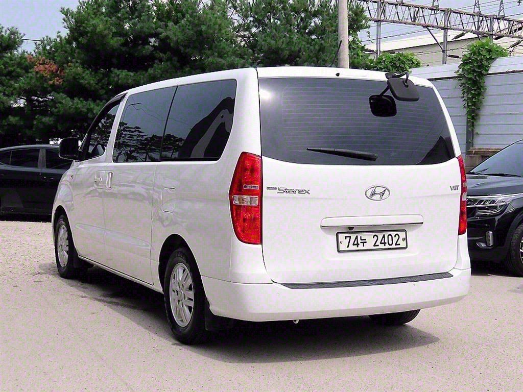 HYUNDAI STAREX GRAND 2017