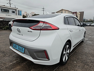 HYUNDAI IONIQ ELECTRIC 2017