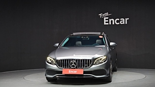 MERCEDES BENZ E-CLASS W213 2016