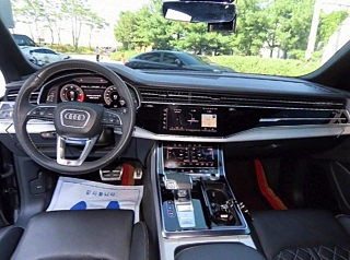 AUDI Q8 4M  50 TDI Quattro Premium 2021