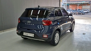 HYUNDAI VENUE  2019