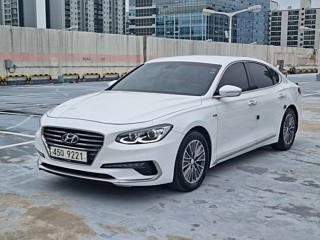 HYUNDAI GRANDEUR IG HYBRID 2017