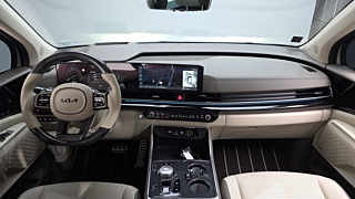 KIA CARNIVAL 2024
