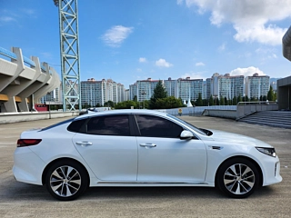 KIA K5 2017