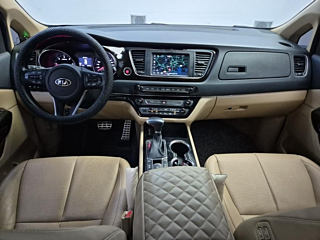 KIA CARNIVAL 2018