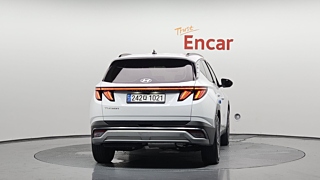 HYUNDAI TUCSON NX4 2024