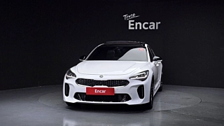 KIA STINGER 2017
