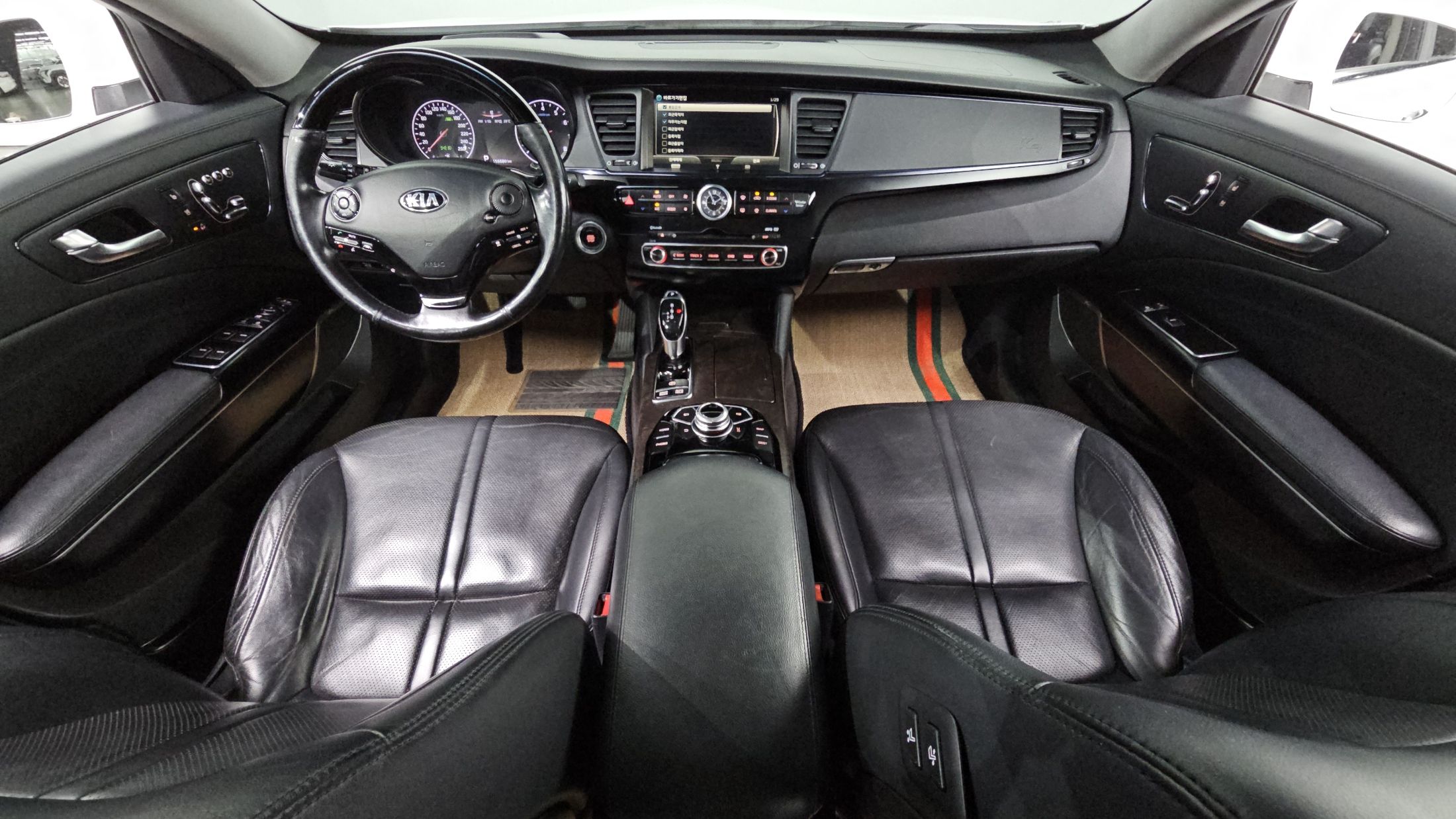 KIA K9 2012
