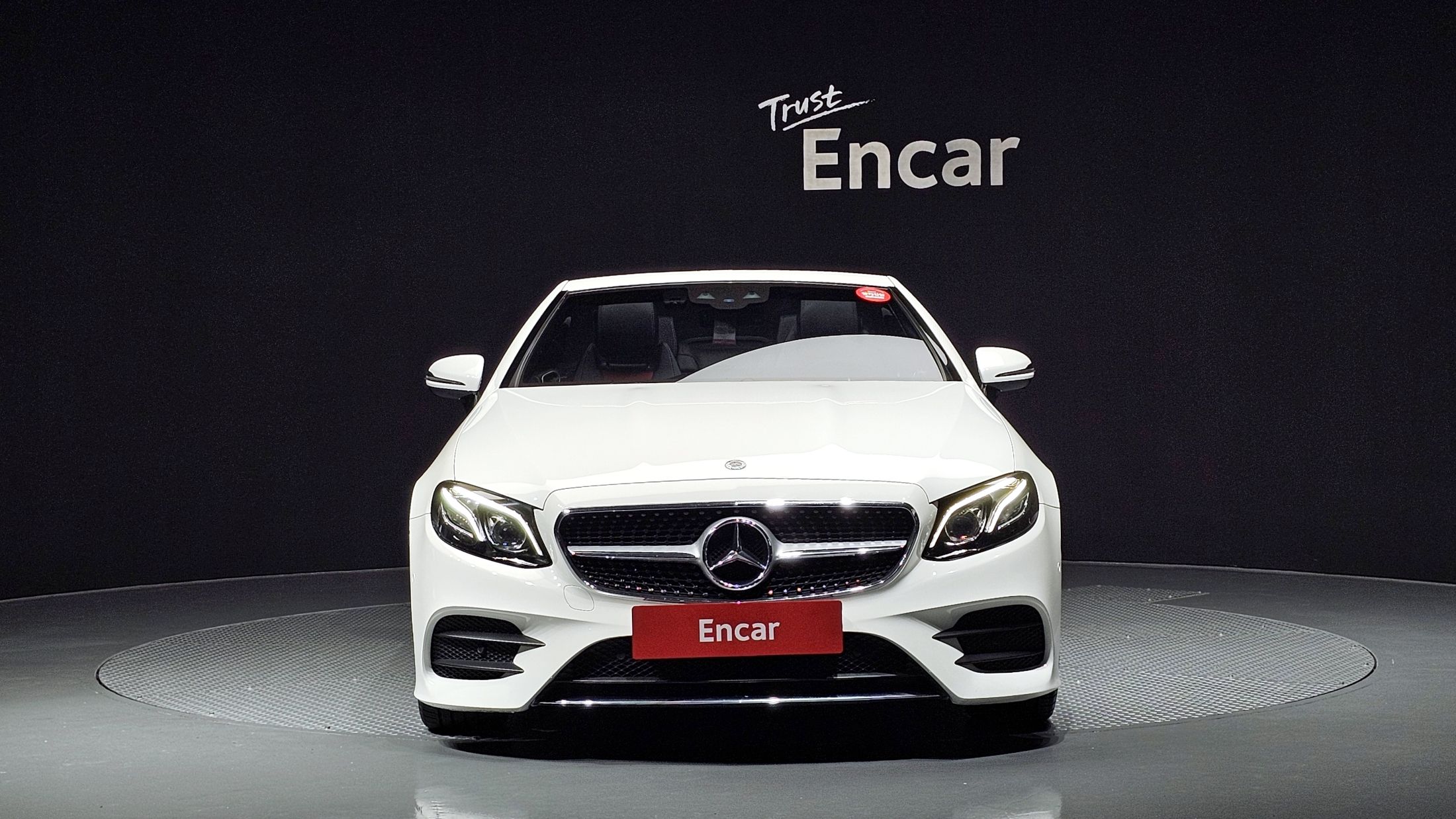 MERCEDES BENZ E-CLASS W213 2018