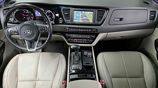 KIA CARNIVAL 2017